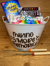 Load image into Gallery viewer, S'mores Kit